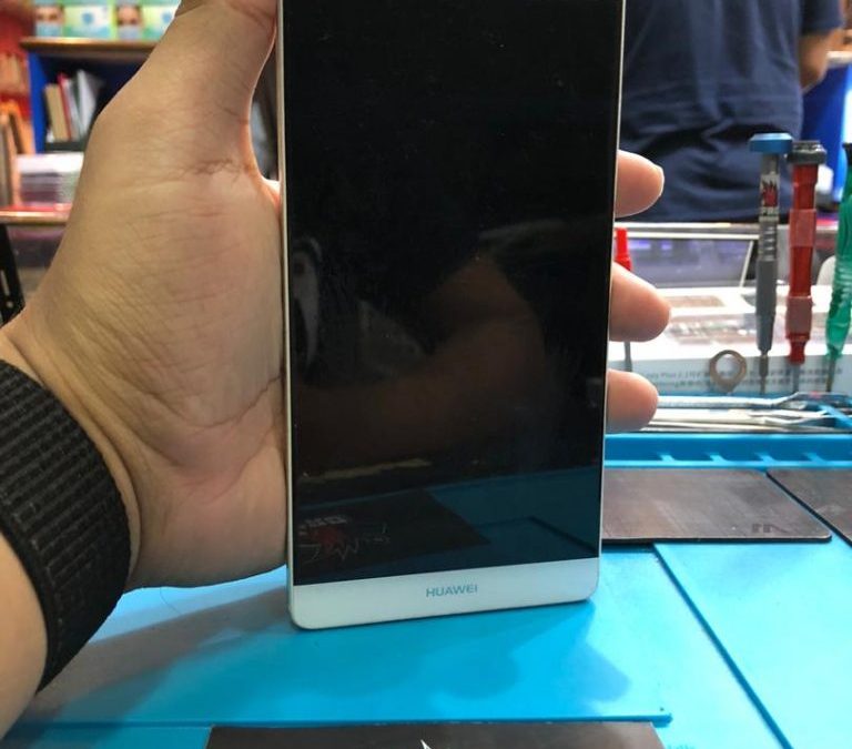 Penukaran Bateri Huawei Mate 8 Di iPro Ampang