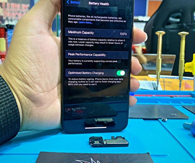 Baiki Bateri iPhone X Cepat Habis Di Kuala Lumpur