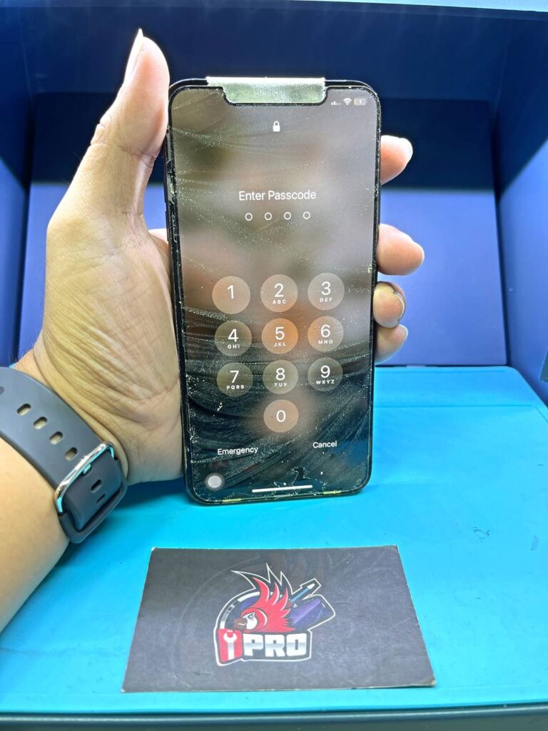 Kami telah keluarkan lapisan kaca bahagian luar