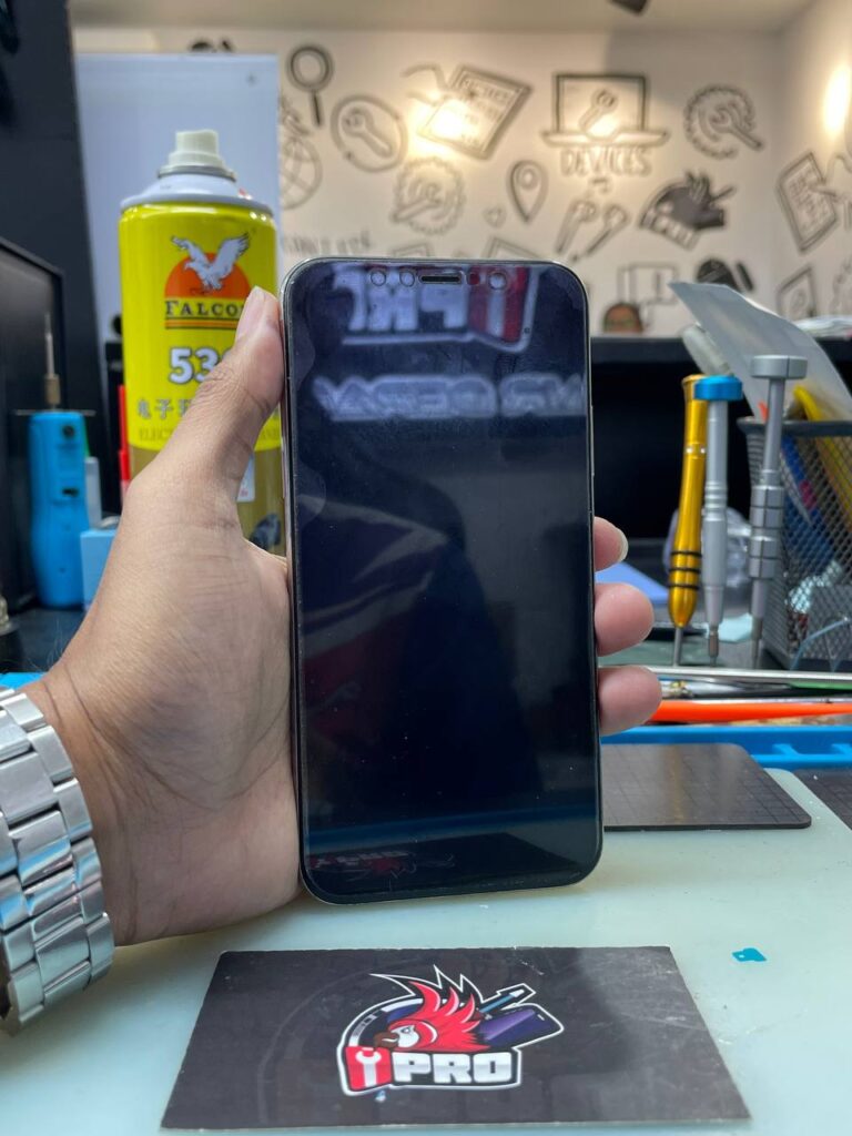 Sebelum tukar bateri iphone kembung