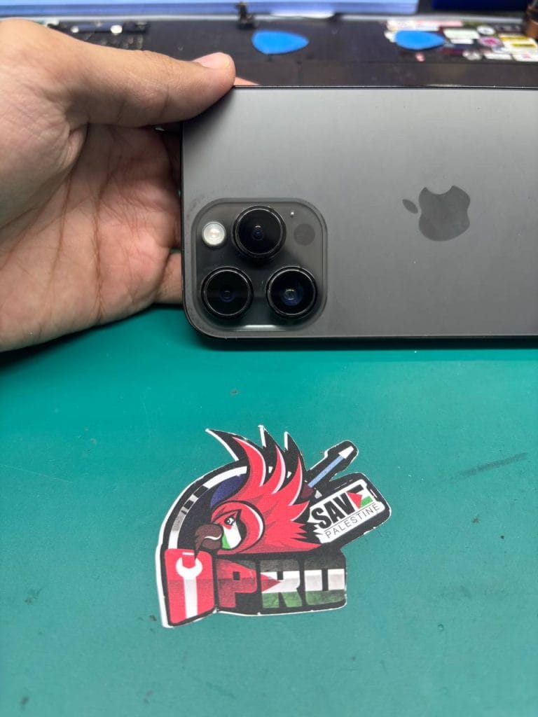 Selepas repair kamera iPhone yang retak